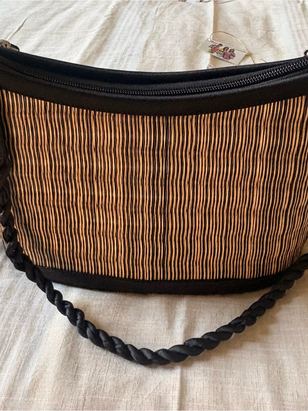 Saraye Kiri Wave Tatami Woven Grass Shoulder Bag Baskets of Cambodia Orig Tags